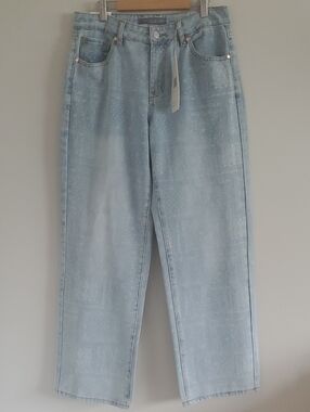 NWT Cali 1850 Straight Leg Bandana Print Light Wash Medium Waist Jeans Sz 28